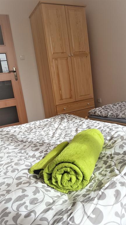 Apartmány u náměstí Broumov Esterno foto