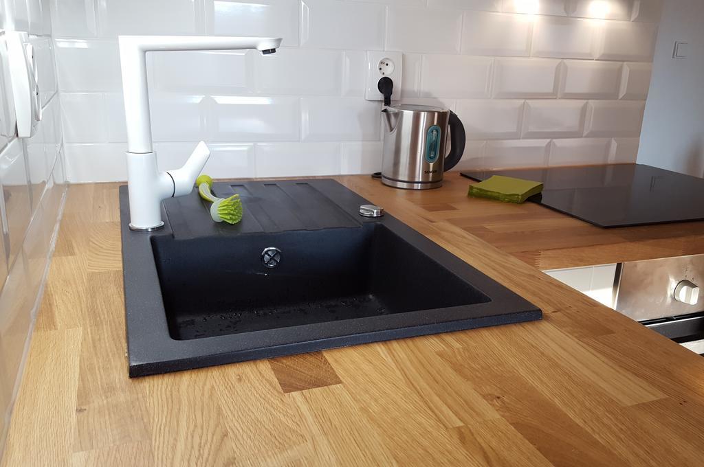 Apartmány u náměstí Broumov Esterno foto