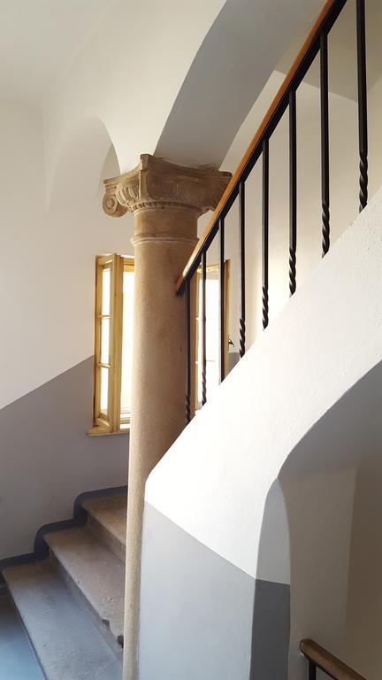Apartmány u náměstí Broumov Esterno foto