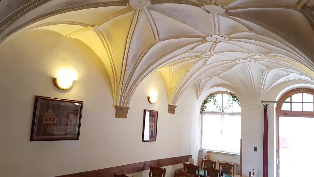 Apartmány u náměstí Broumov Esterno foto