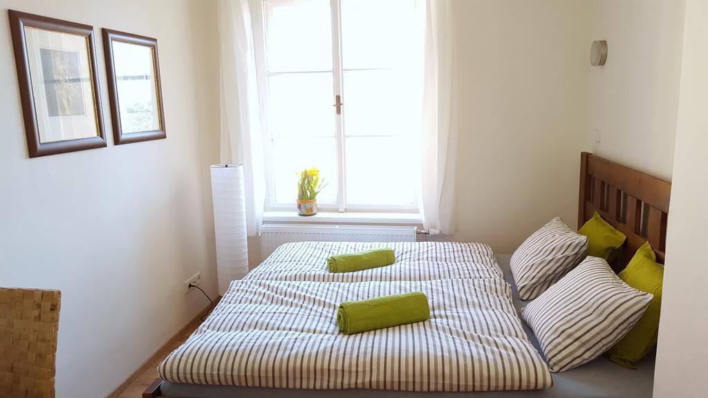 Apartmány u náměstí Broumov Esterno foto
